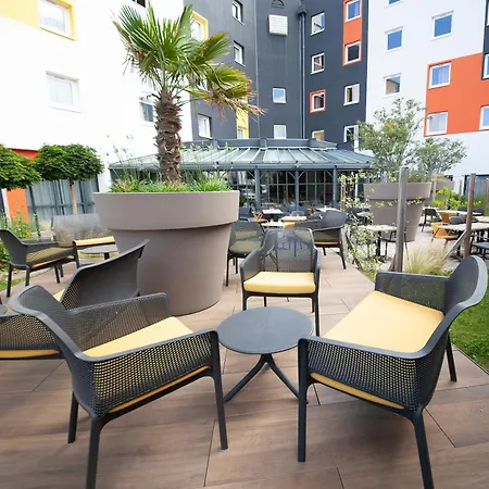 Hotel The Originals Boutique, Hotel Le Marmotel, Clermont-Ferrand 3*