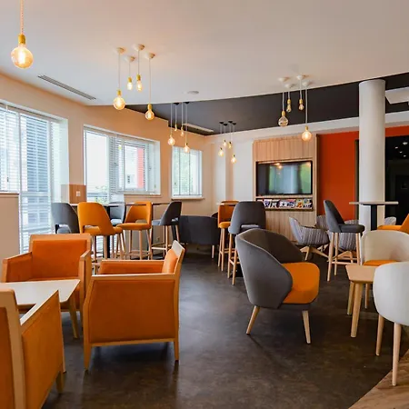 The Originals Boutique, Le Marmotel, 3* Clermont-Ferrand