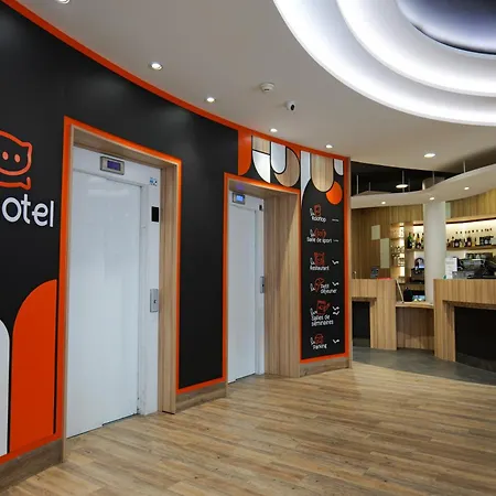 The Originals Boutique, Le Marmotel, Ξενοδοχείο Κλερμόν Φεράν